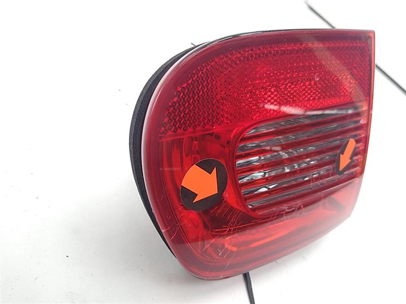 Volkswagen Eos Rear Left Tail Light Assembly Deck Lid Mounted - 0