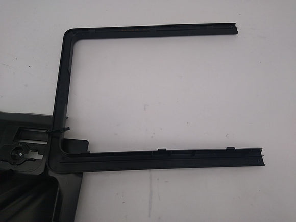 Volkswagen Eos Rear Sear Boot Access Through Load Compartment