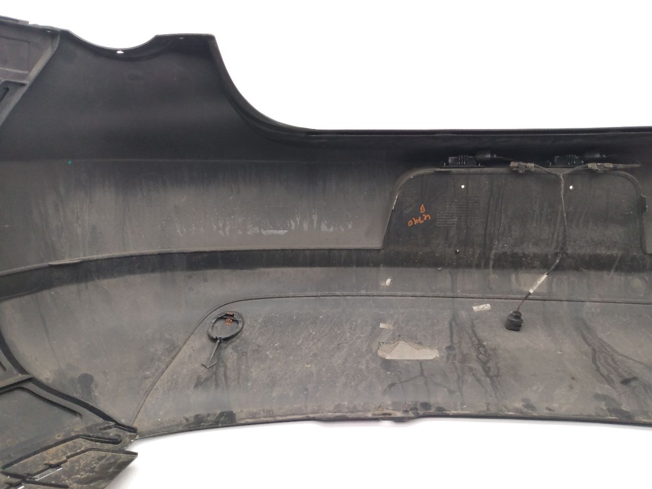 Volkswagen Eos Rear Bumper Assembly