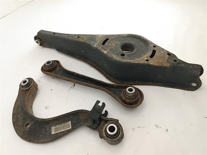 Volkswagen Eos Set Of Rear Control Arms