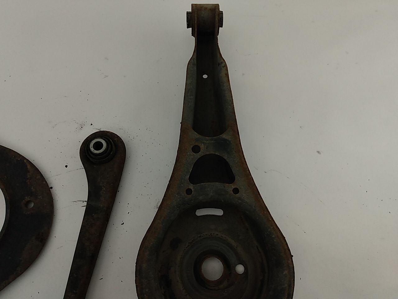 Volkswagen Eos Set Of Rear Control Arms