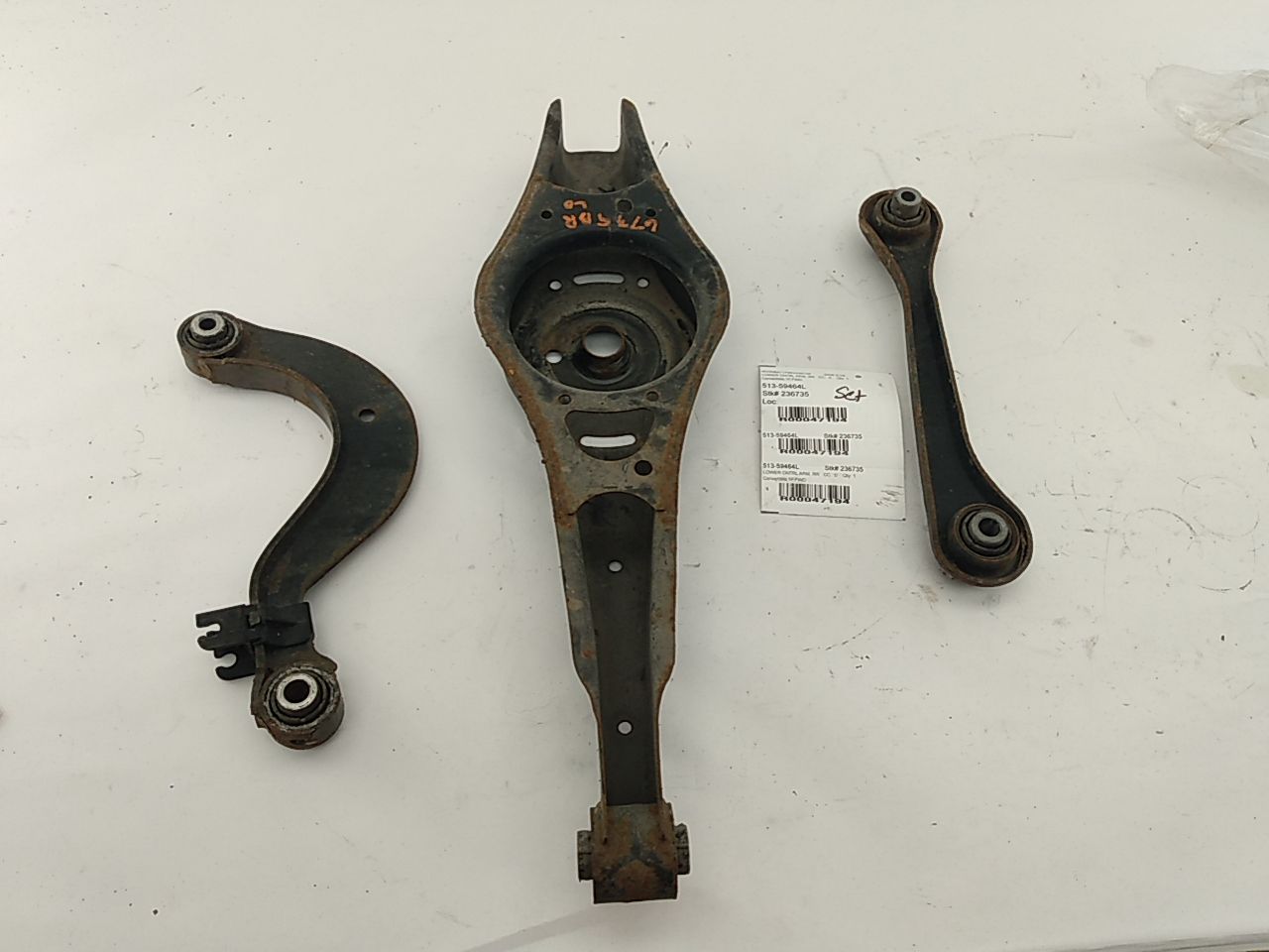 Volkswagen Eos Set Of Rear Right Lower Control Arms