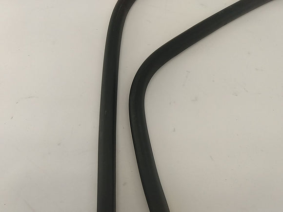 Volkswagen Eos Pair Of Front Door Moulding