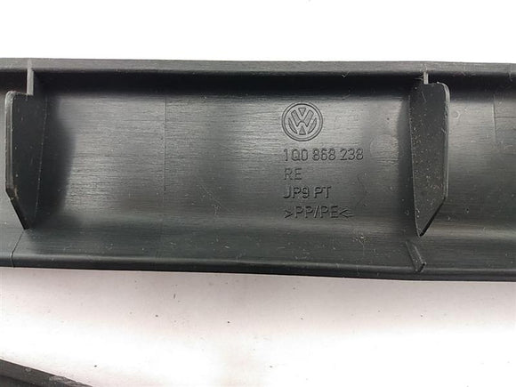 Volkswagen Eos Set Of A-Pillar Trim