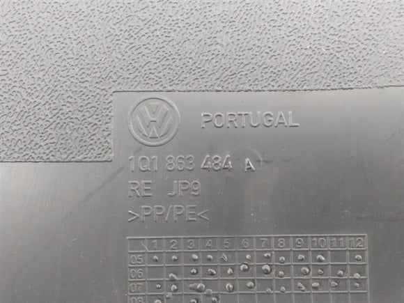 Volkswagen Eos Front Right Lower Kick Panel