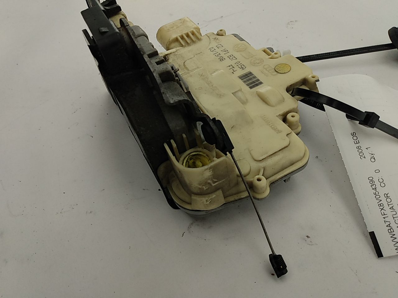 Volkswagen Eos Front Left Lock Actuator