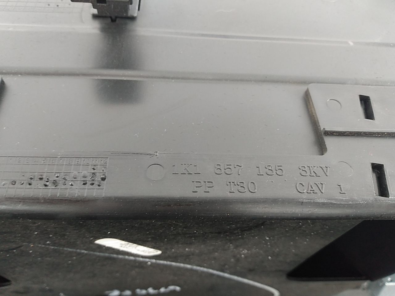 Volkswagen Eos Glove Box Assembly