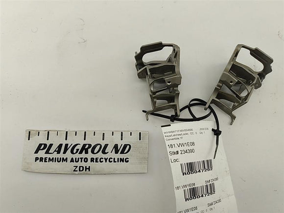 Volkswagen Eos Front Upper Locking Catch Set