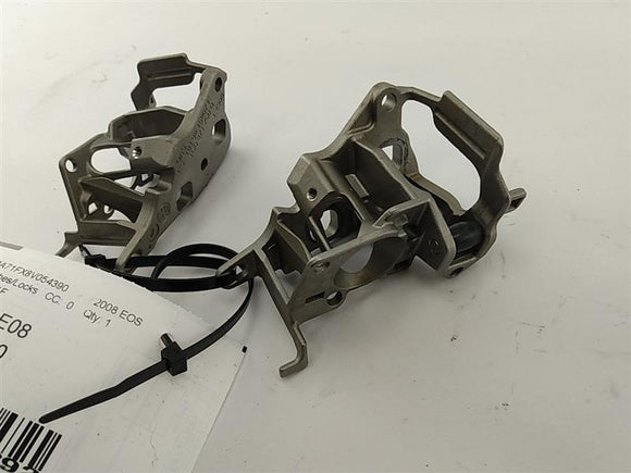 Volkswagen Eos Front Upper Locking Catch Set