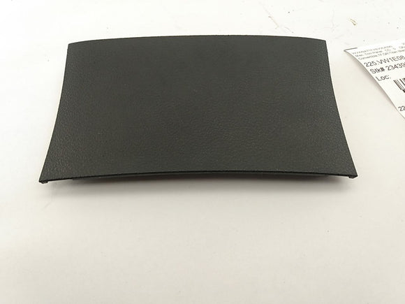 Volkswagen Eos Front Center Dash Trim Panel