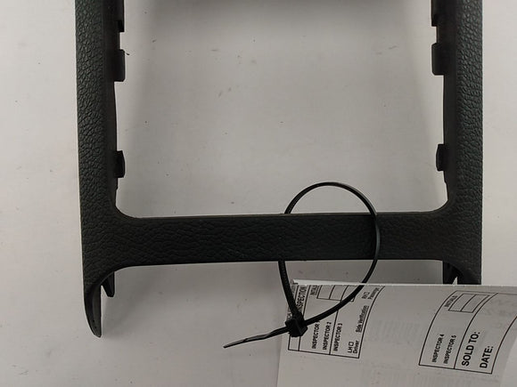 Volkswagen Eos Front Center Trim Panel