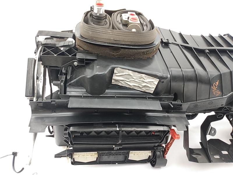 Volkswagen Eos HVAC Box Assembly - 0