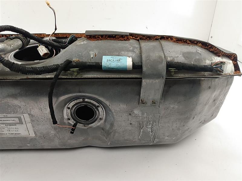 Jaguar XK8 Fuel Tank