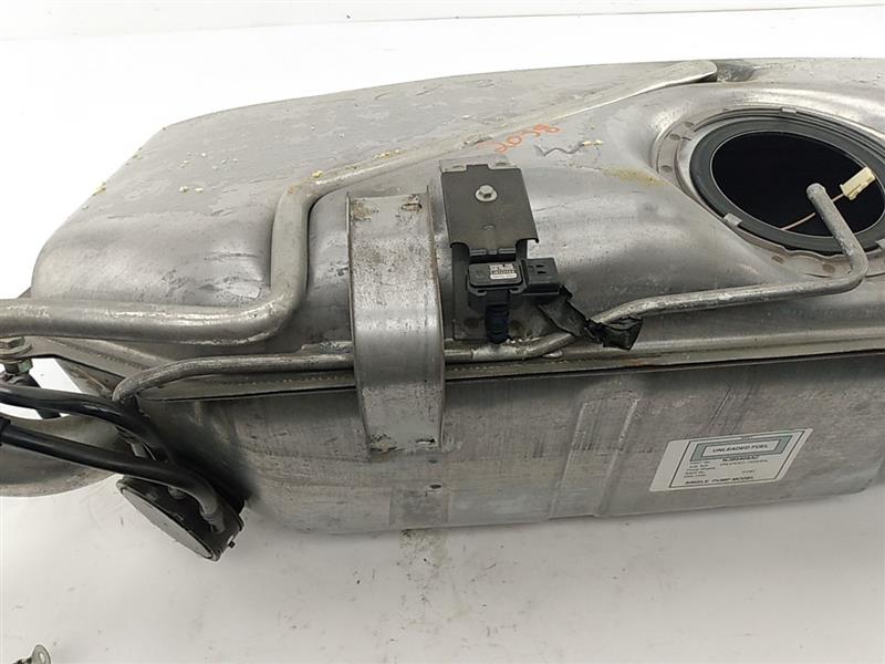 Jaguar XK8 Fuel Tank