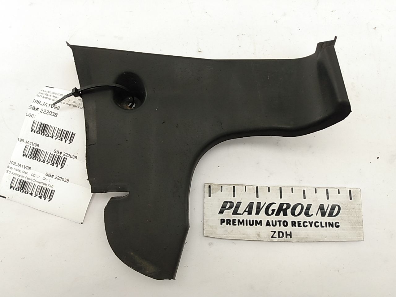 Jaguar XK8 Rear Right Splash Shield