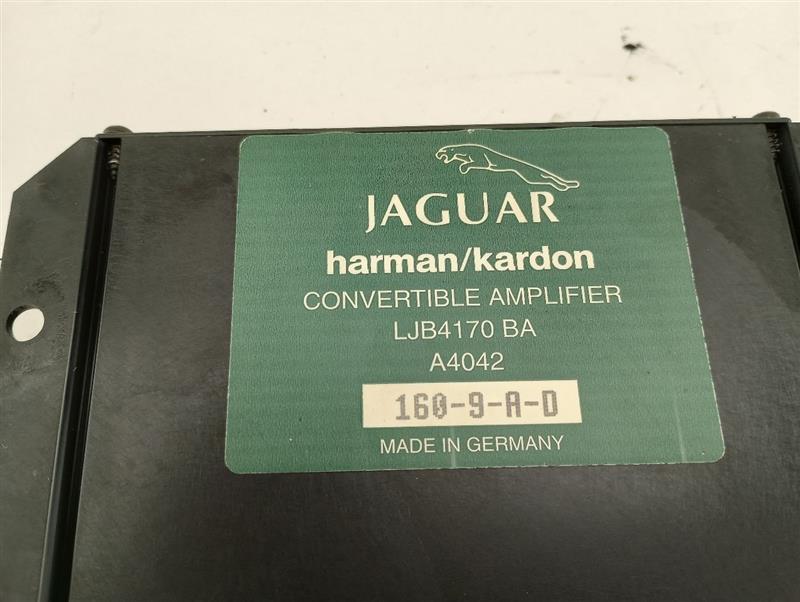 Jaguar XK8 Stereo Amplifier