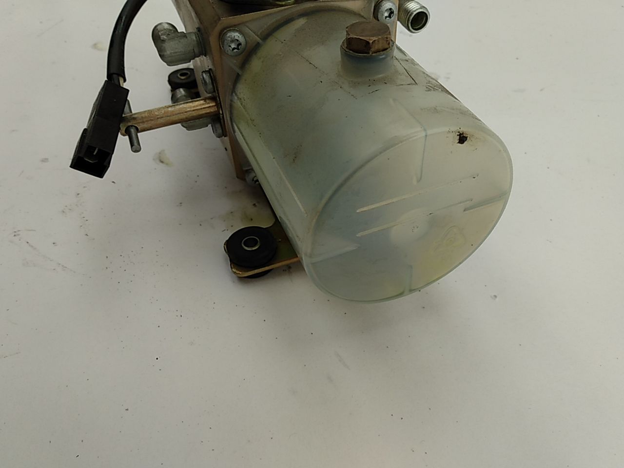 Jaguar XK8 Convertible Top Pump Assembly