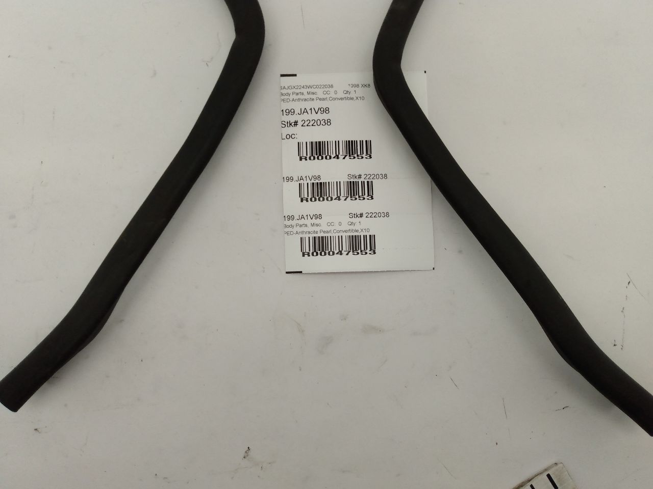 Jaguar XK8 Hood Seals