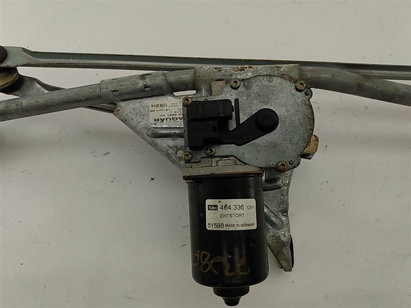 Jaguar XK8 Windshield Wiper Motor & Transmission