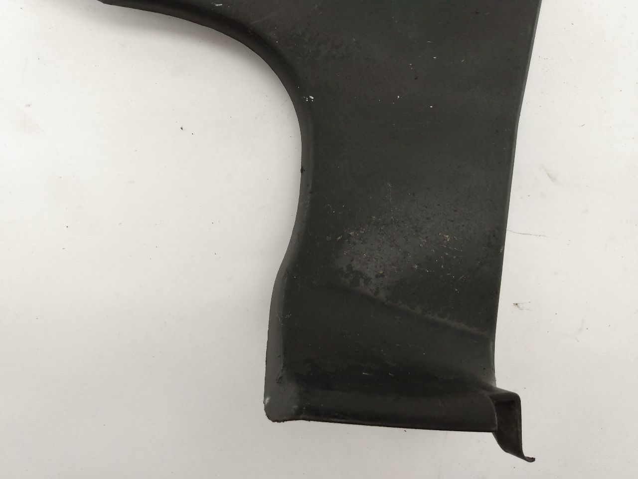 Jaguar XK8 Rear Right Splash Shield - 0