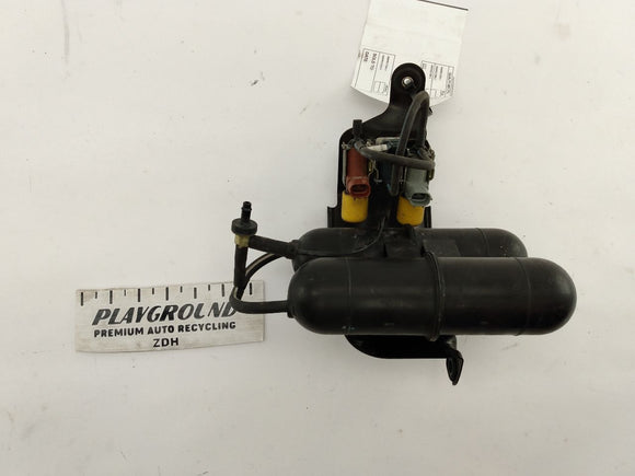 Jaguar XK8 Vaccuum Reservoir & Switching Valves