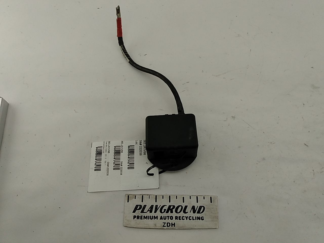 Jaguar XK8 Rear Right Battery Cable & Fuse Box