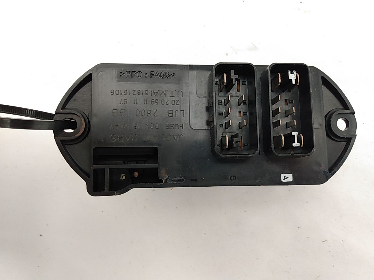 Jaguar XK8 Front Right Dash Fuse Box