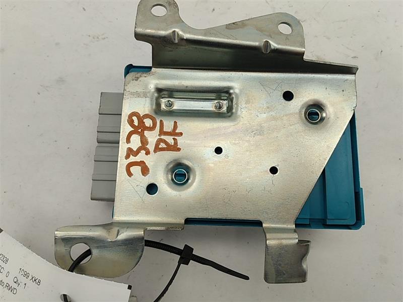 Jaguar XK8 Air Bag Control Module