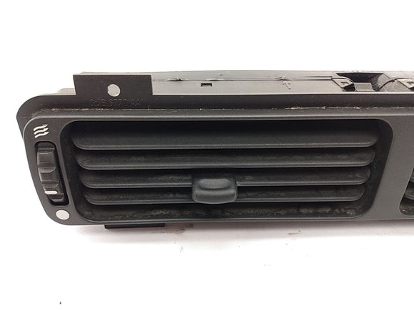 Jaguar XK8 Front Center Dash Vent