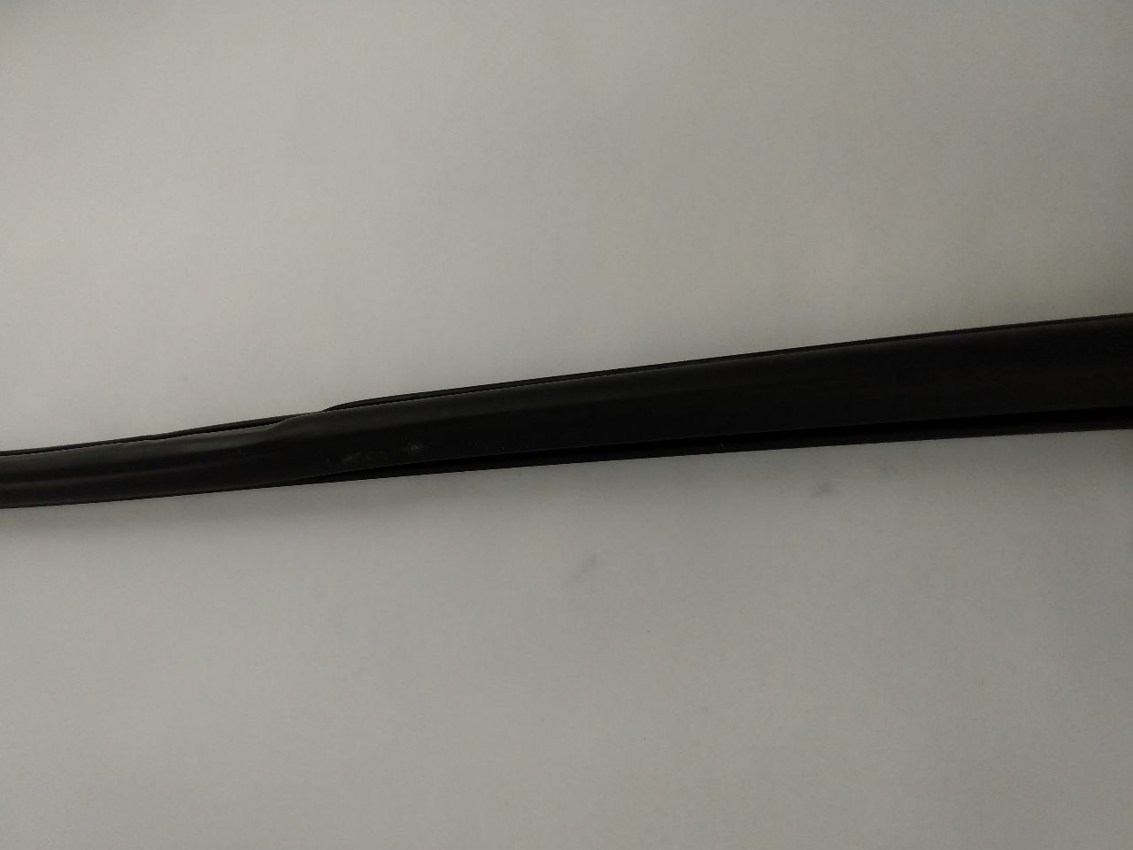 Mercedes SL320 Windshield Seal