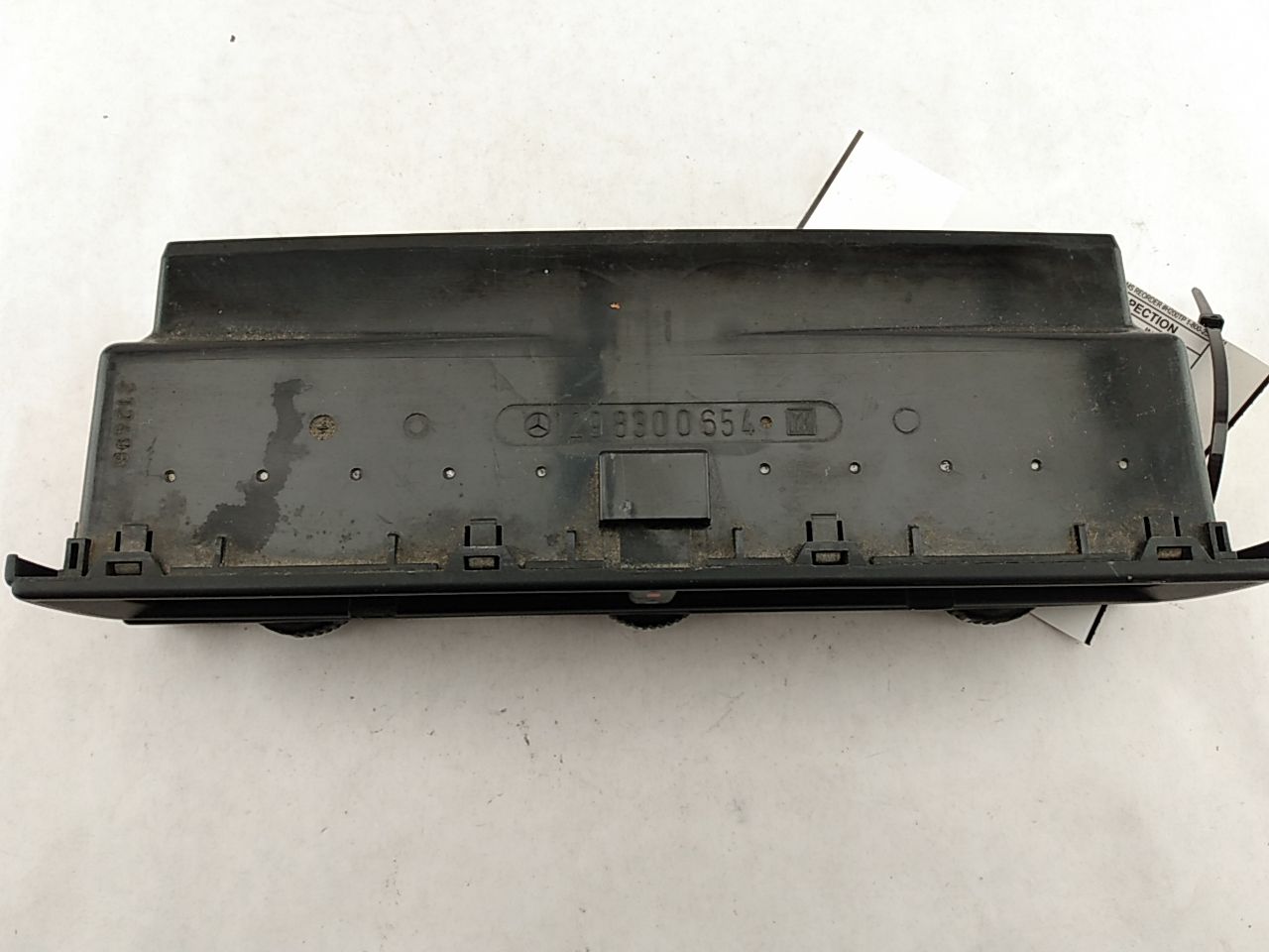 Mercedes SL320 Center Dash Air Vent Assembly