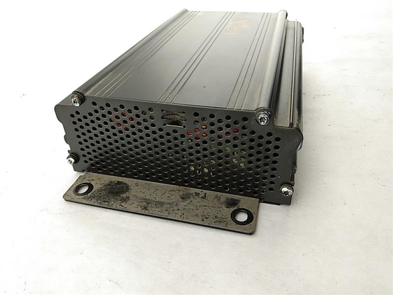 Mercedes SL320 Stereo Amplifier - 0