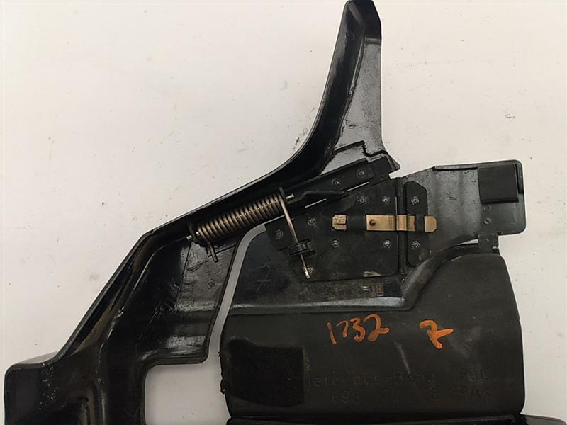 Mercedes SL320 Right Convertible Top Hinge Cover