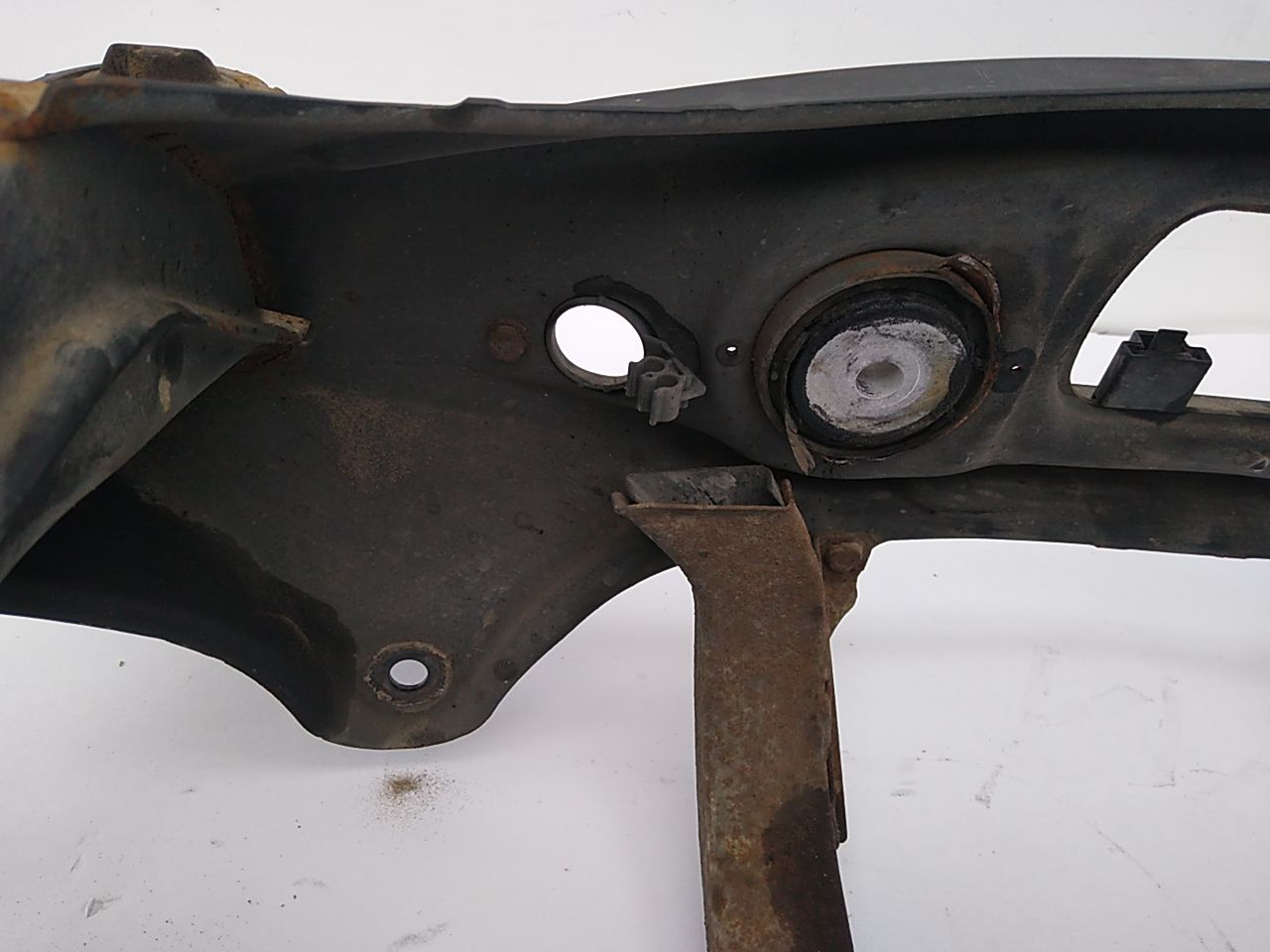 Mercedes SL320 Rear Crossmember Subframe