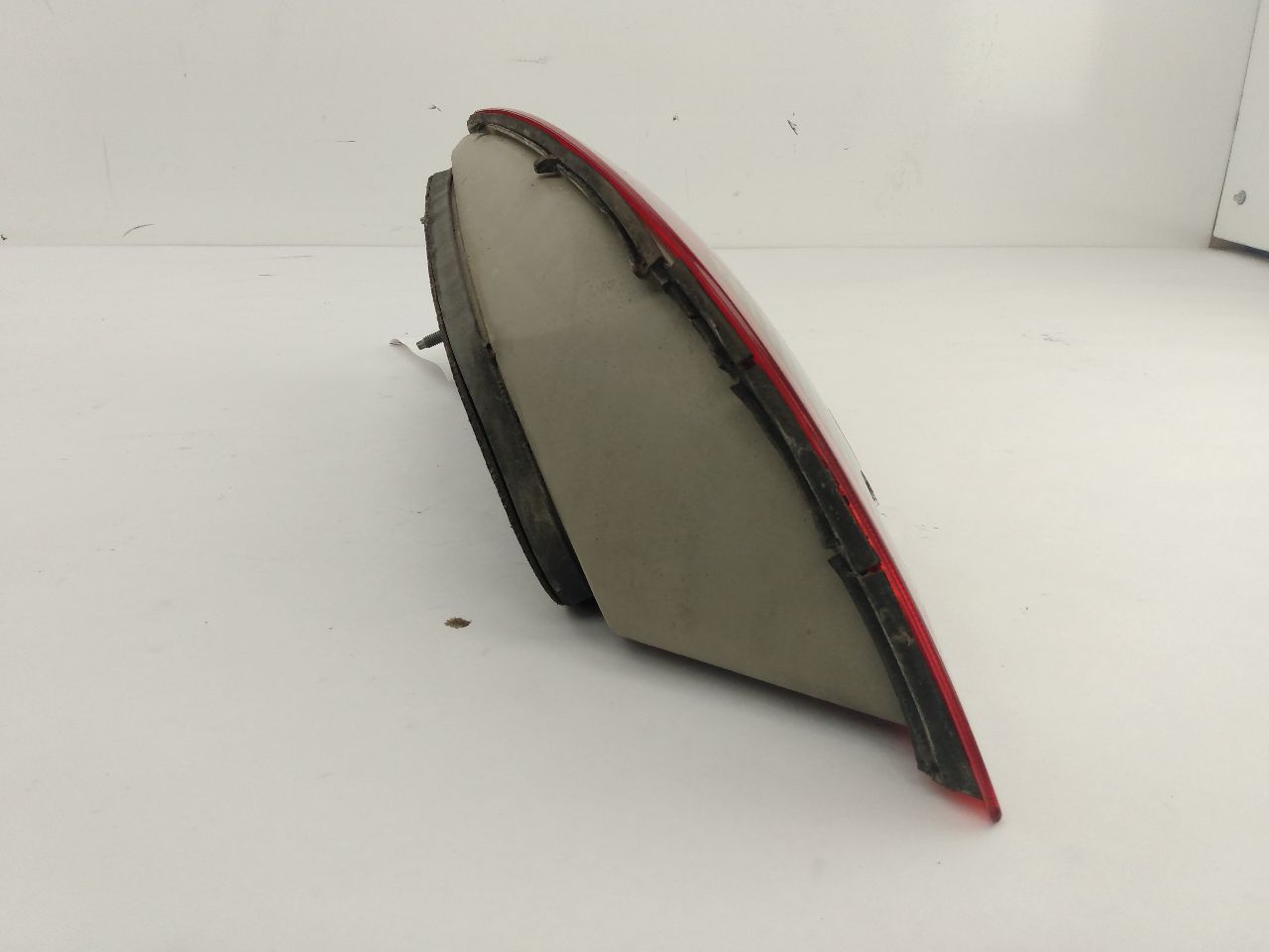 Chrysler Crossfire Rear Right Tail Lamp Assembly - 0