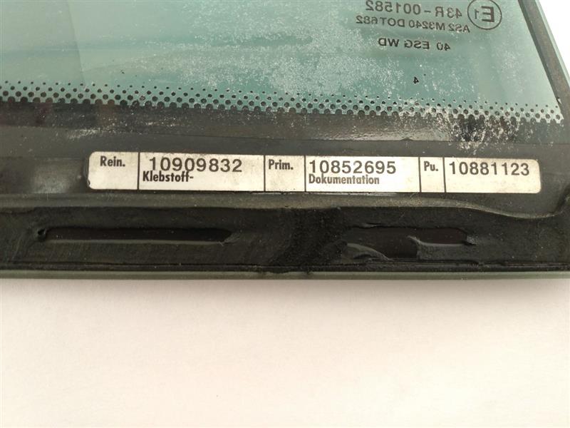Chrysler Crossfire Rear Left Quarter Glass