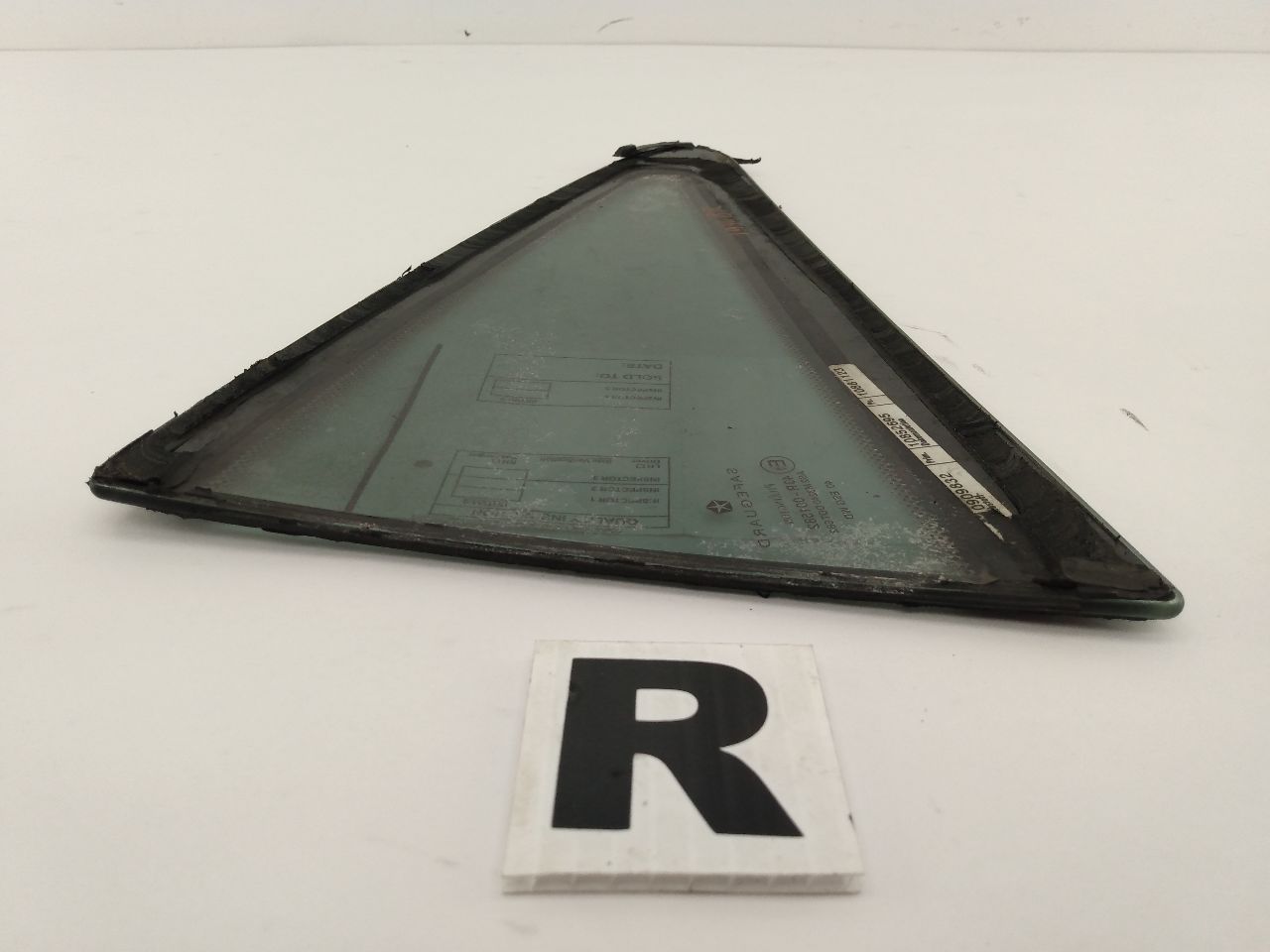 Chrysler Crossfire Rear Right Quarter Glass