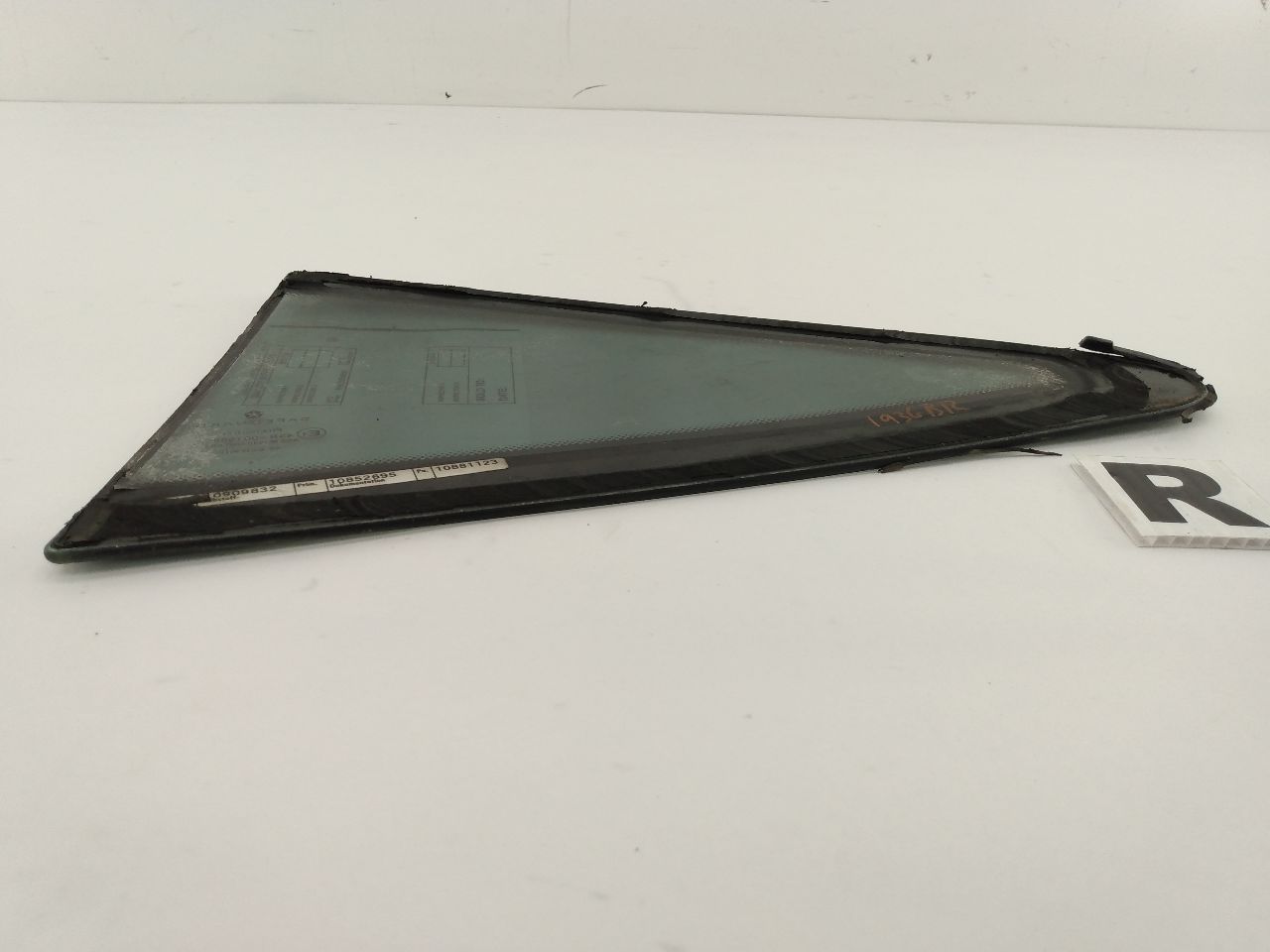 Chrysler Crossfire Rear Right Quarter Glass