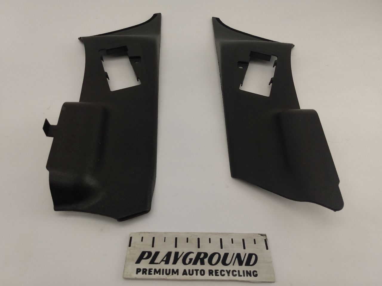 Chrysler Crossfire Pair Of Center Console Trim