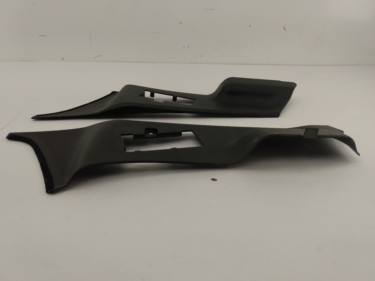 Chrysler Crossfire Pair Of Center Console Trim