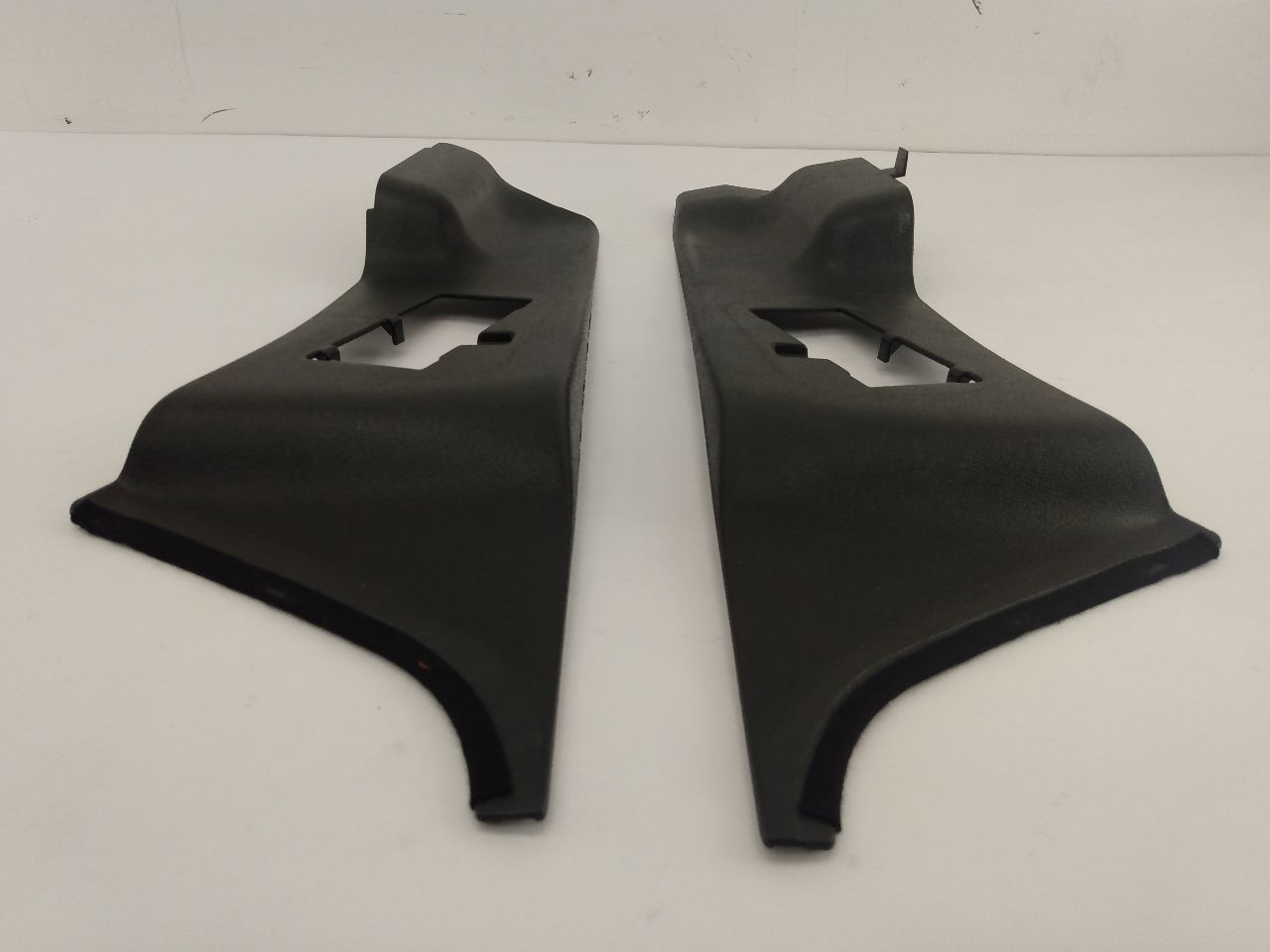 Chrysler Crossfire Pair Of Center Console Trim
