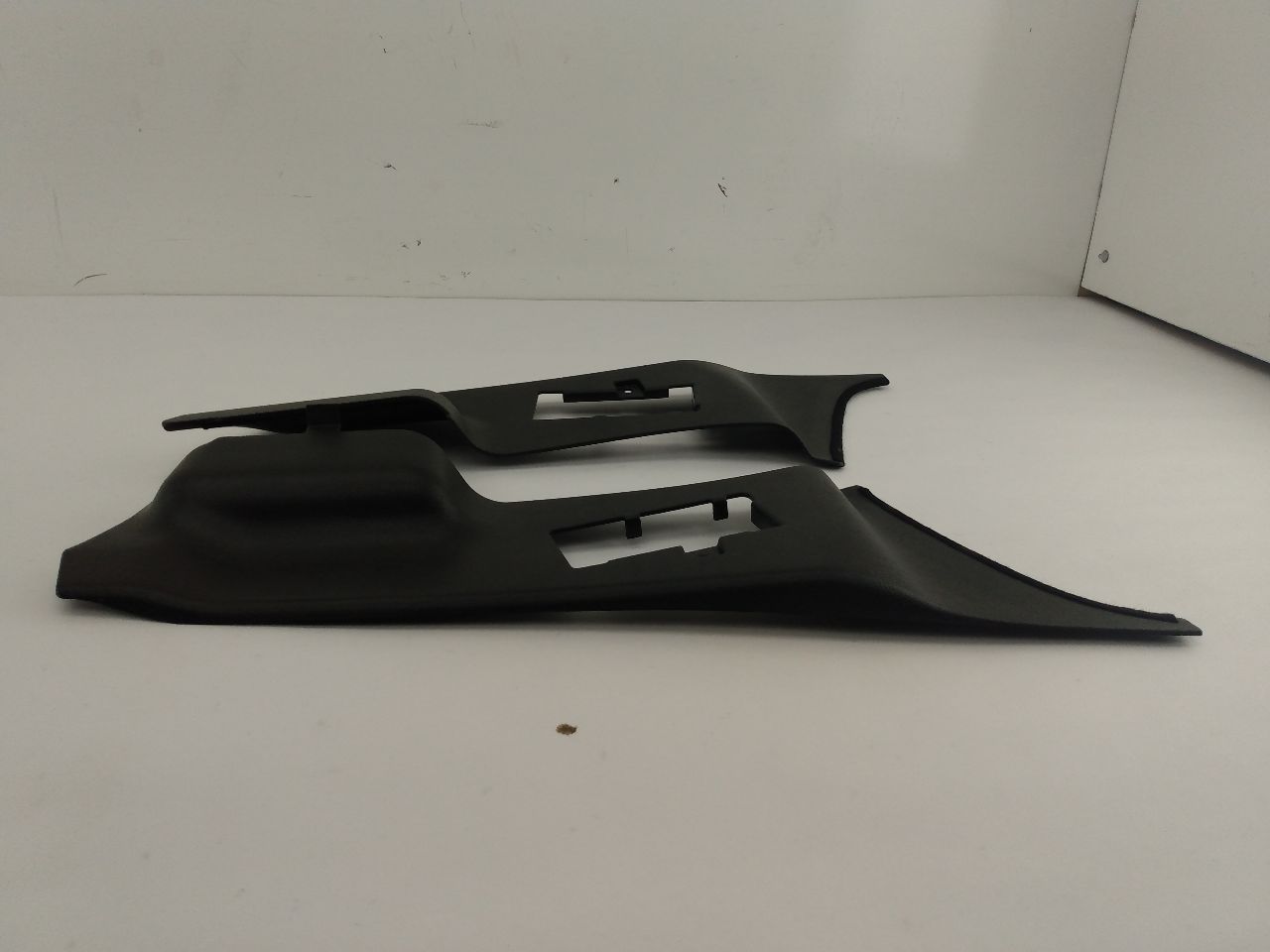 Chrysler Crossfire Pair Of Center Console Trim