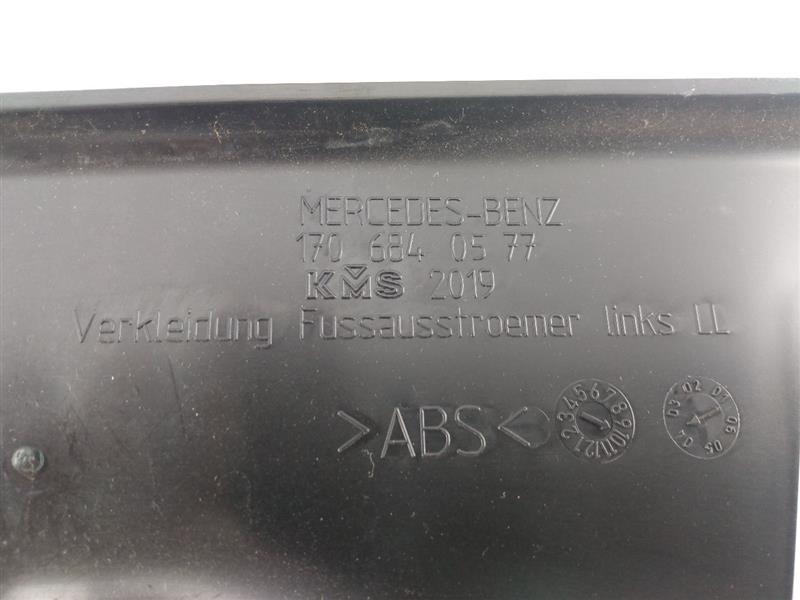 Chrysler Crossfire Pair Of Center Console Trim