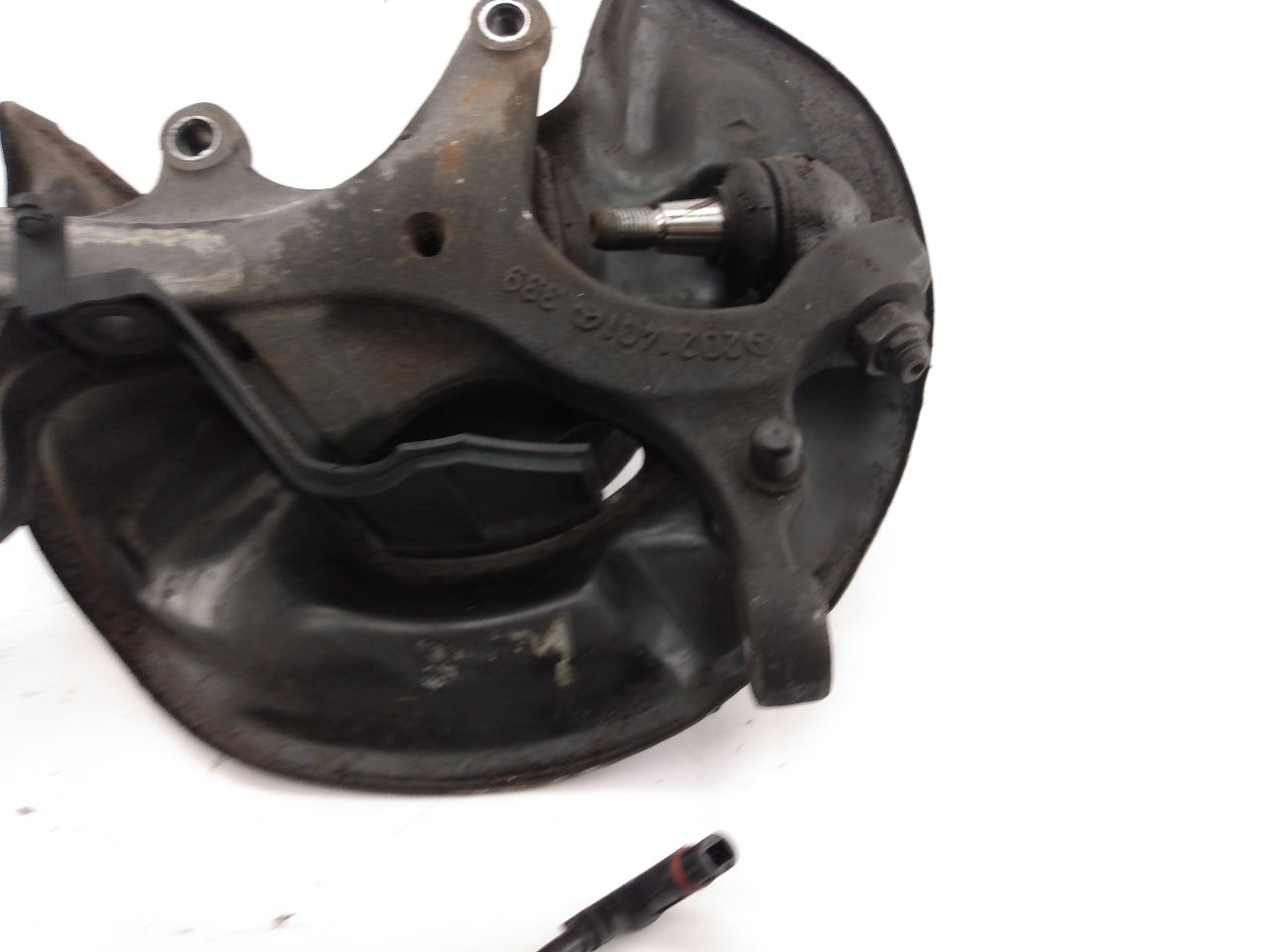 Chrysler Crossfire Front Left Seering Knuckle & Hub Assembly