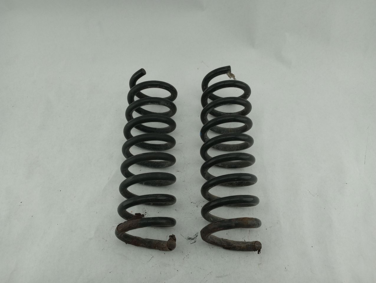 Chrysler Crossfire Rear Coil Spring Set - 0