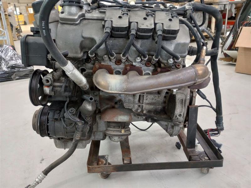 Chrysler Crossfire Engine Assembly