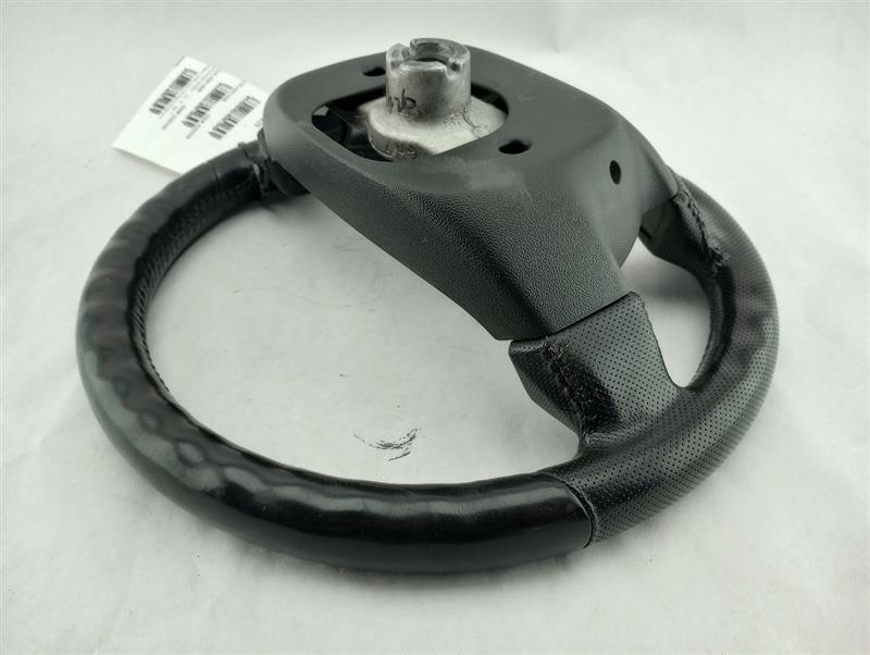 Hummer H3 Steering Wheel