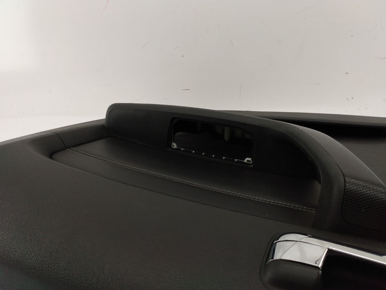 Hummer H3 Front Right Door Trim Panel