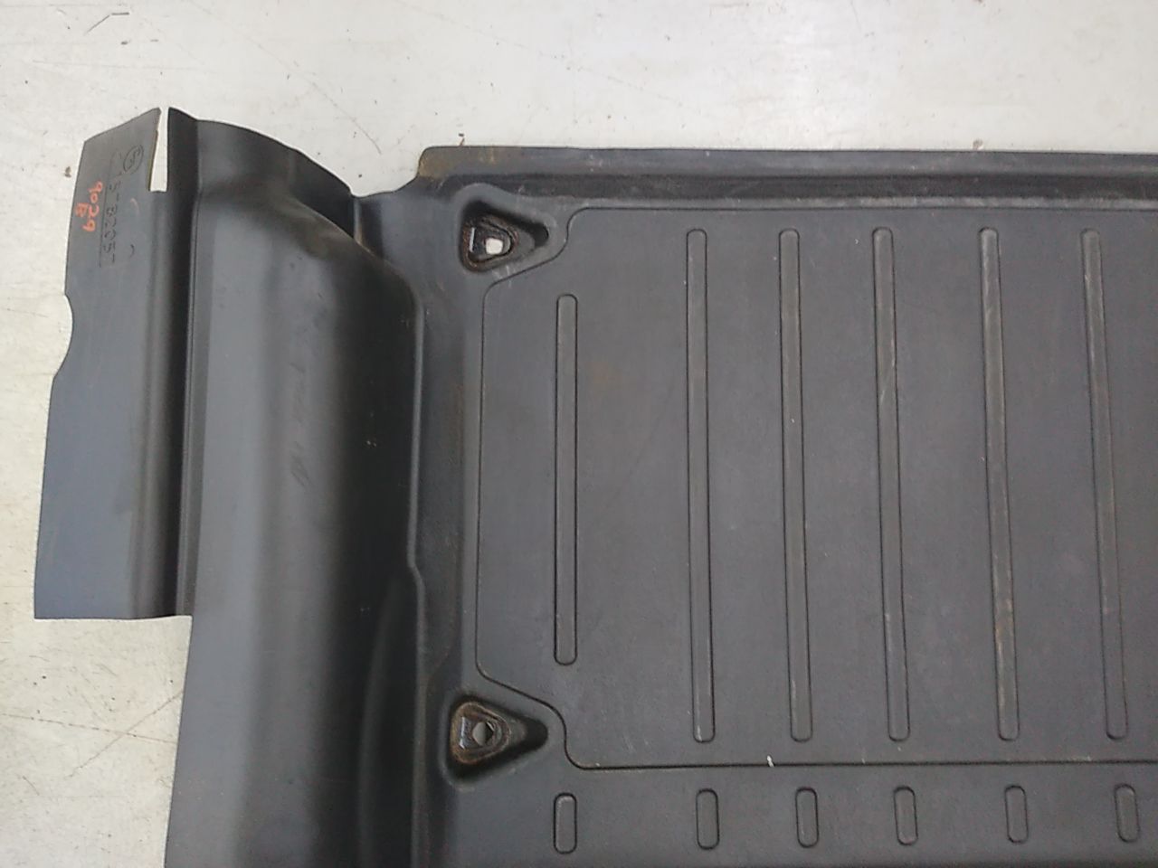 Hummer H3 Rear Cargo Cover