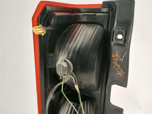Hummer H3 Rear Right Tail Light